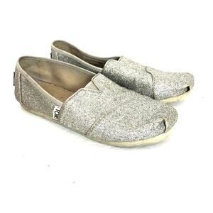 TOMS - Girls' Silver Glimmer Alpargata Slip On Shoes- Youth Size 1